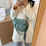 2022 New Women's Bag Leisure Saddle Bag Pu