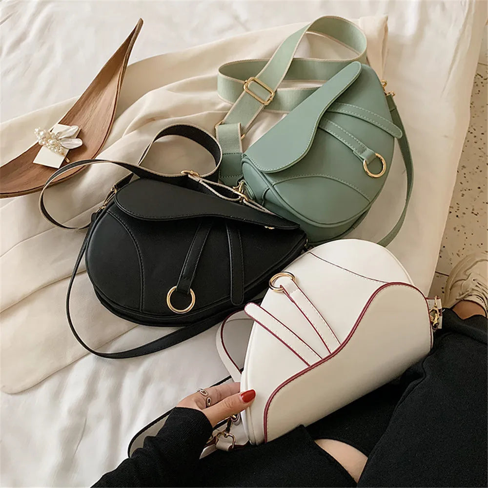 2022 New Women's Bag Leisure Saddle Bag Pu