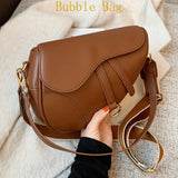 2023 New Women 's Bag Casual Saddle Bag