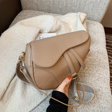 2023 New Women 's Bag Casual Saddle Bag